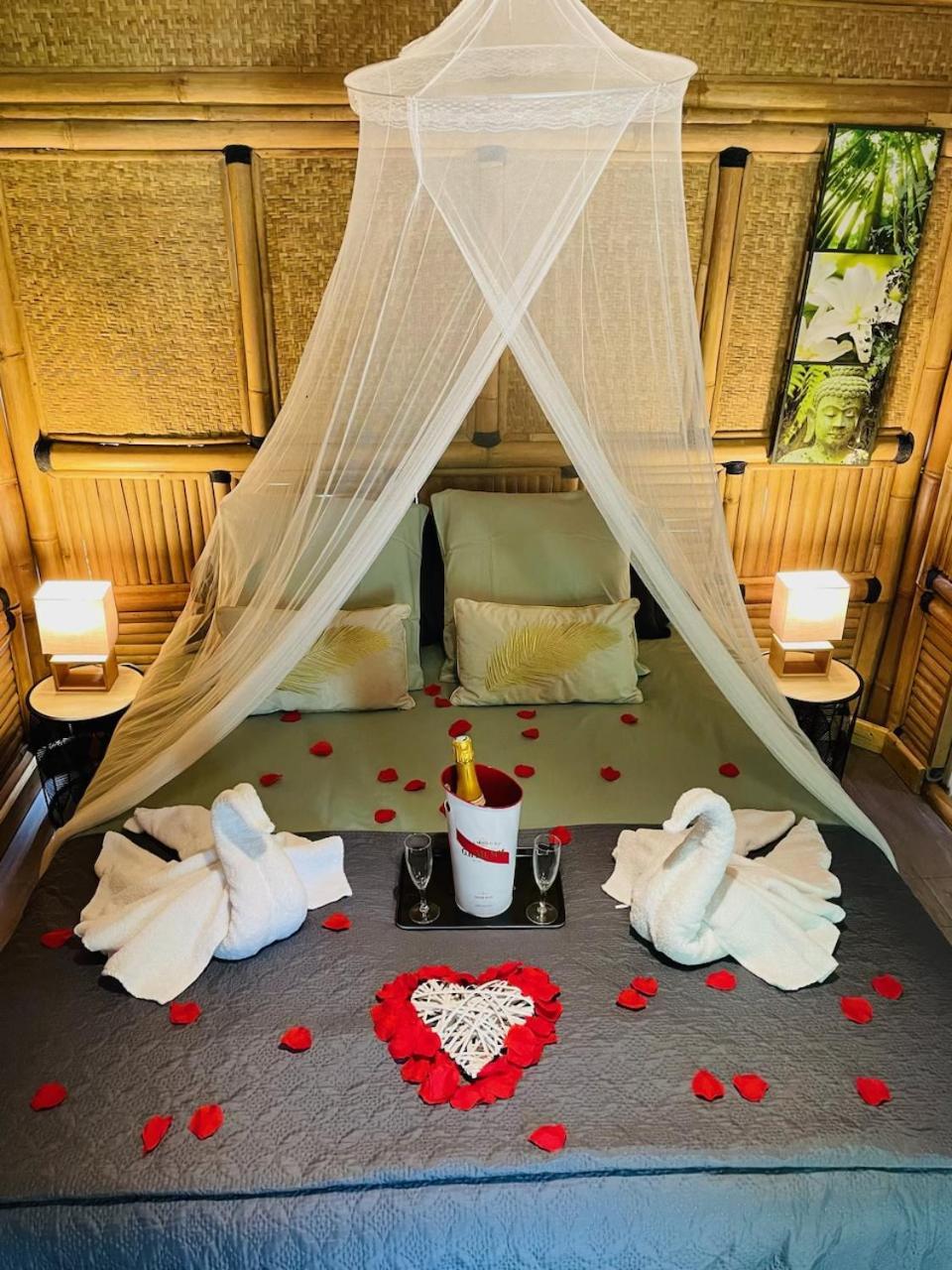 Suite Bambou Bien-Etre A Bali - Le Soleil Des Cevennes Saint-Jean-du-Gard Εξωτερικό φωτογραφία